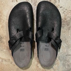 Birkenstock Boston Washed Metallic Antique Black Clogs Size 38 Narrow Size 7